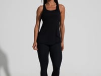 Camiseta Fitness Feminina De Poliamida Modelo Nadador Básica Dlk Preto