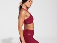 Bermuda Fitness Feminina Vermelho Cereja Aura Dlk