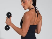 Camiseta Fitness Feminina com Amarração No Pescoço Preto Básica Dlk