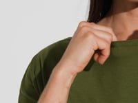 Blusa Feminina Decote Canoa Motion Lines Dlk Verde Oliva