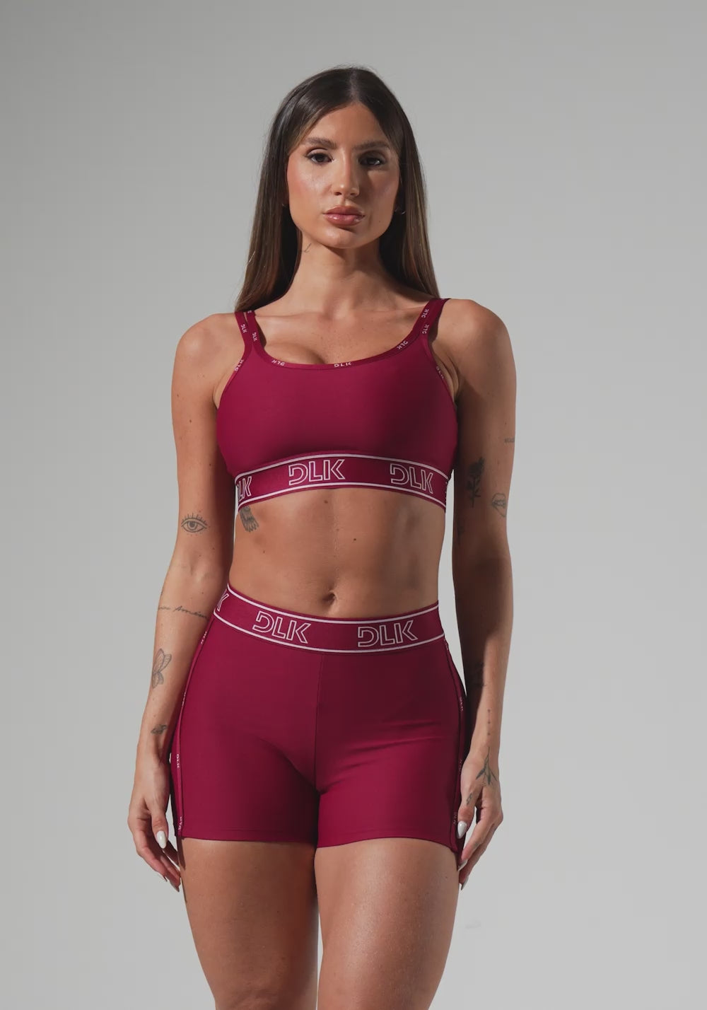 Short Fitness Feminino Com Elásticos No Cós E Na Lateral Activity Dlk Vermelho Cereja