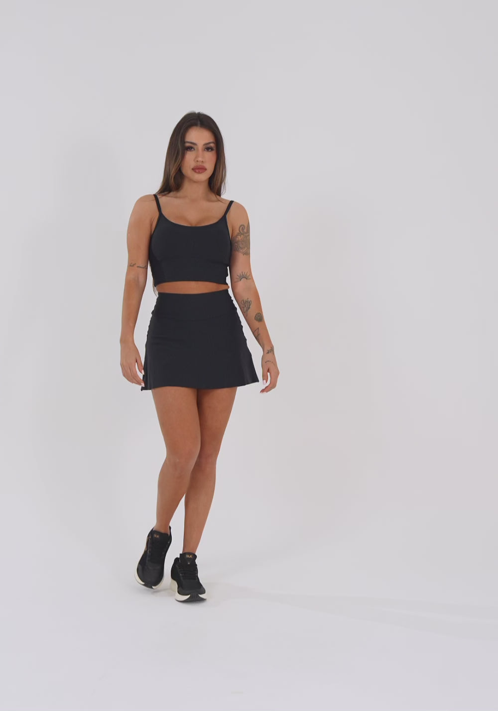 Short Saia Fitness Feminino Preto Aura Dlk