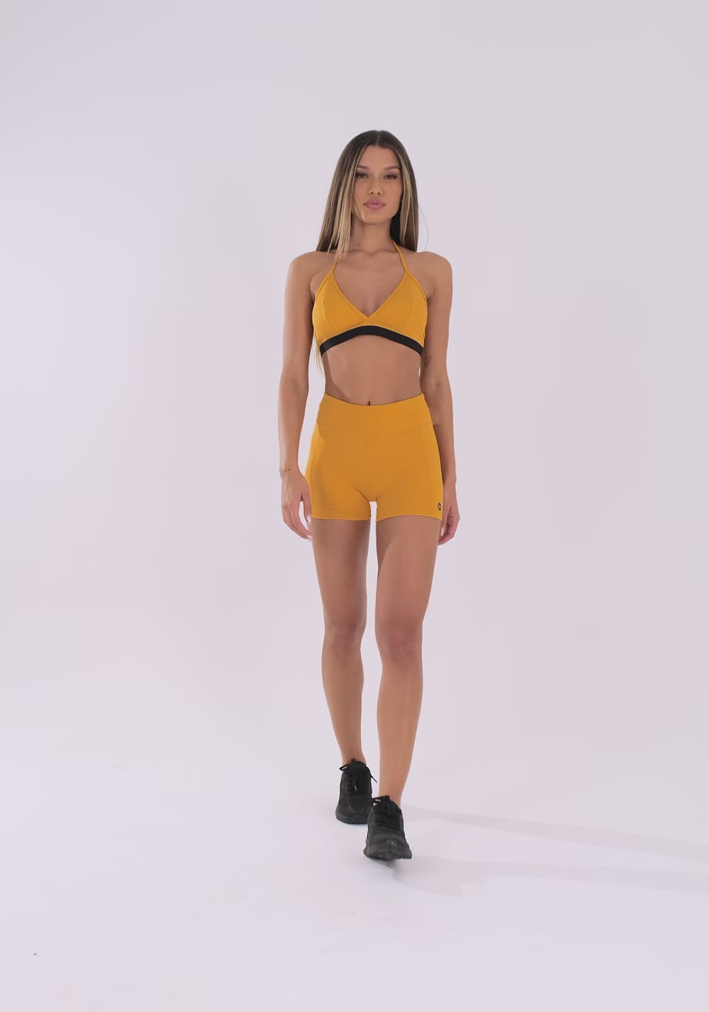 Top Fitness Feminino Amarelo Com Bojo E Alças Finas Oasis Dlk