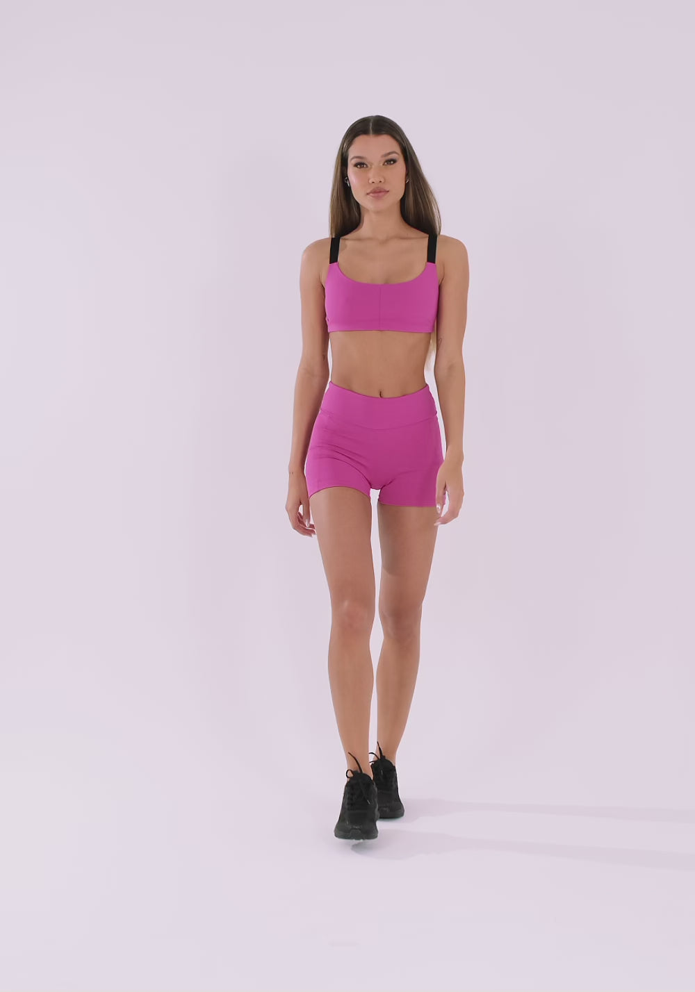 Short Fitness Feminino Rosa Fúcsia Com Recortes Oasis Dlk