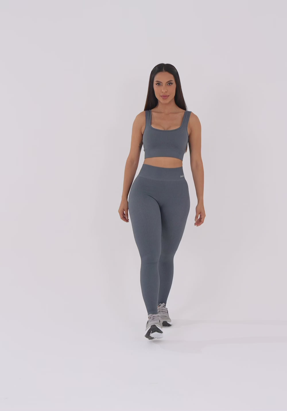 Legging Fitness Feminina Cinza Chumbo Canelada Com Cós Alto Seamless+ Dlk