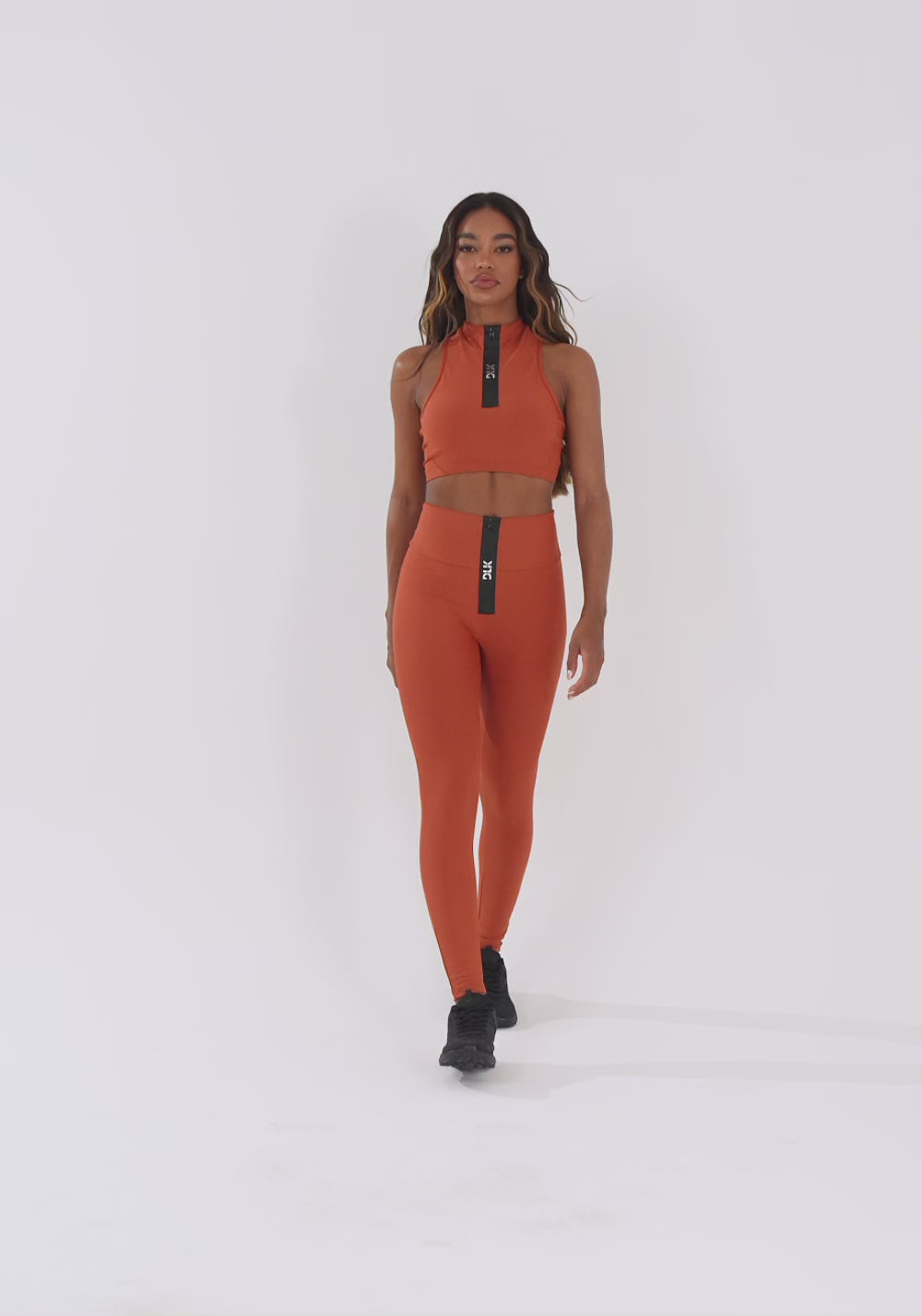 Legging Fitness Feminina Terracota Com Zíper Emborrachado Lush Dlk