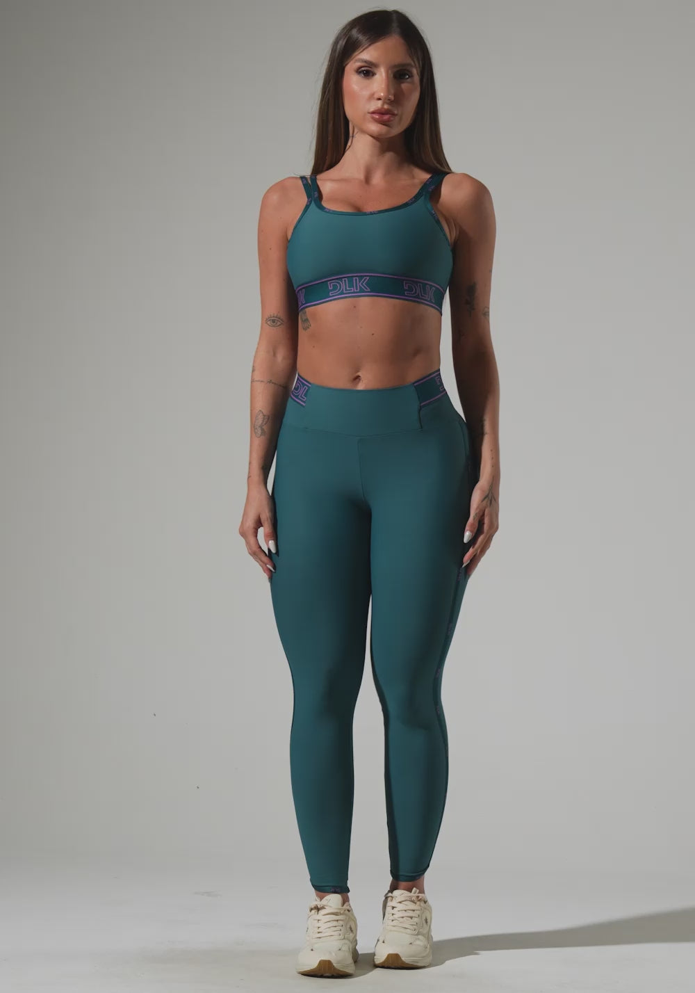 Top Fitness Feminino Com Bojo E Alças Duplas De Elástico Activity Dlk Verde