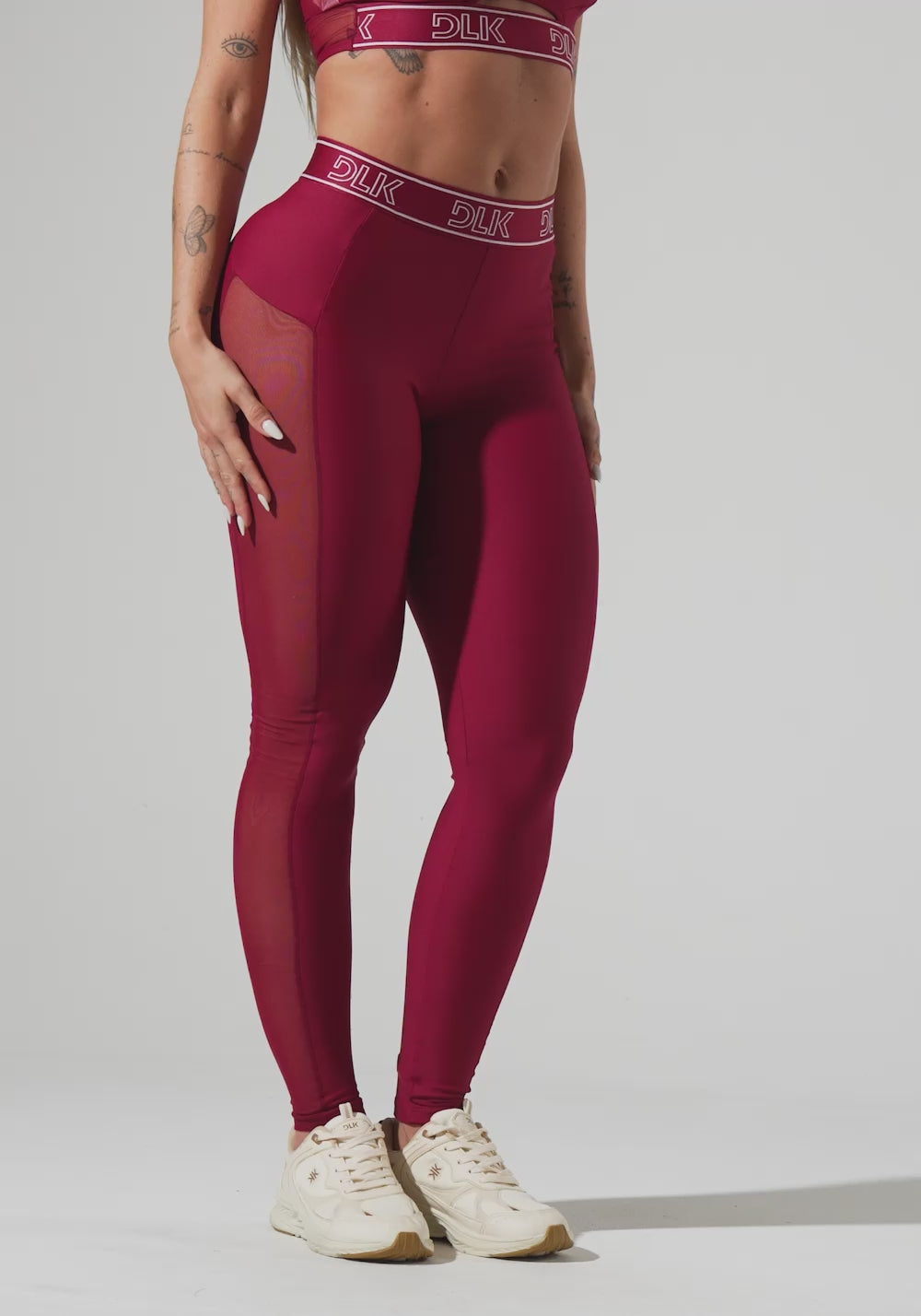 Legging Fitness Feminina Com Elástico No Cós E Tule Lateral Activity Dlk Vermelho Cereja