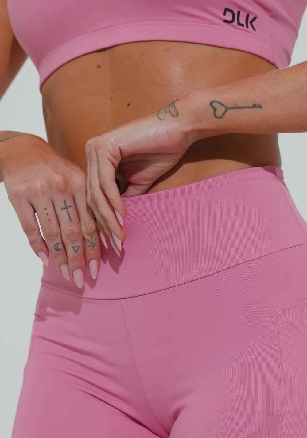 Short Fitness Feminino Com Bolsos Soul Dlk Rosa
