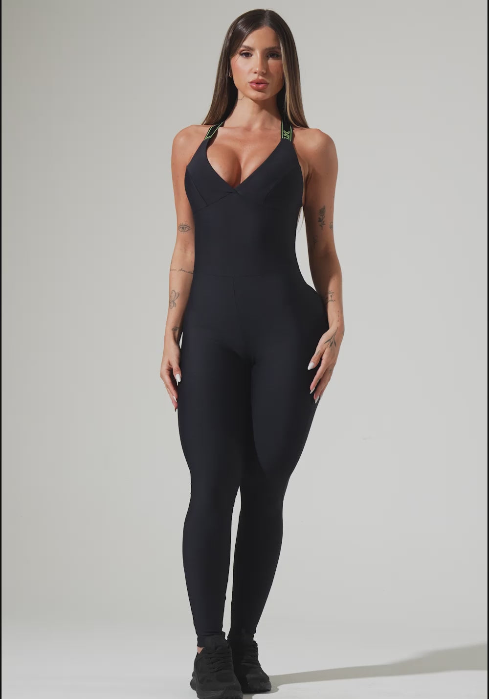 Macacão Feminino Fitness Com Decote E Elástico Activity Dlk Preto
