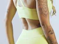 Short Saia Amarelo Básico Dlk