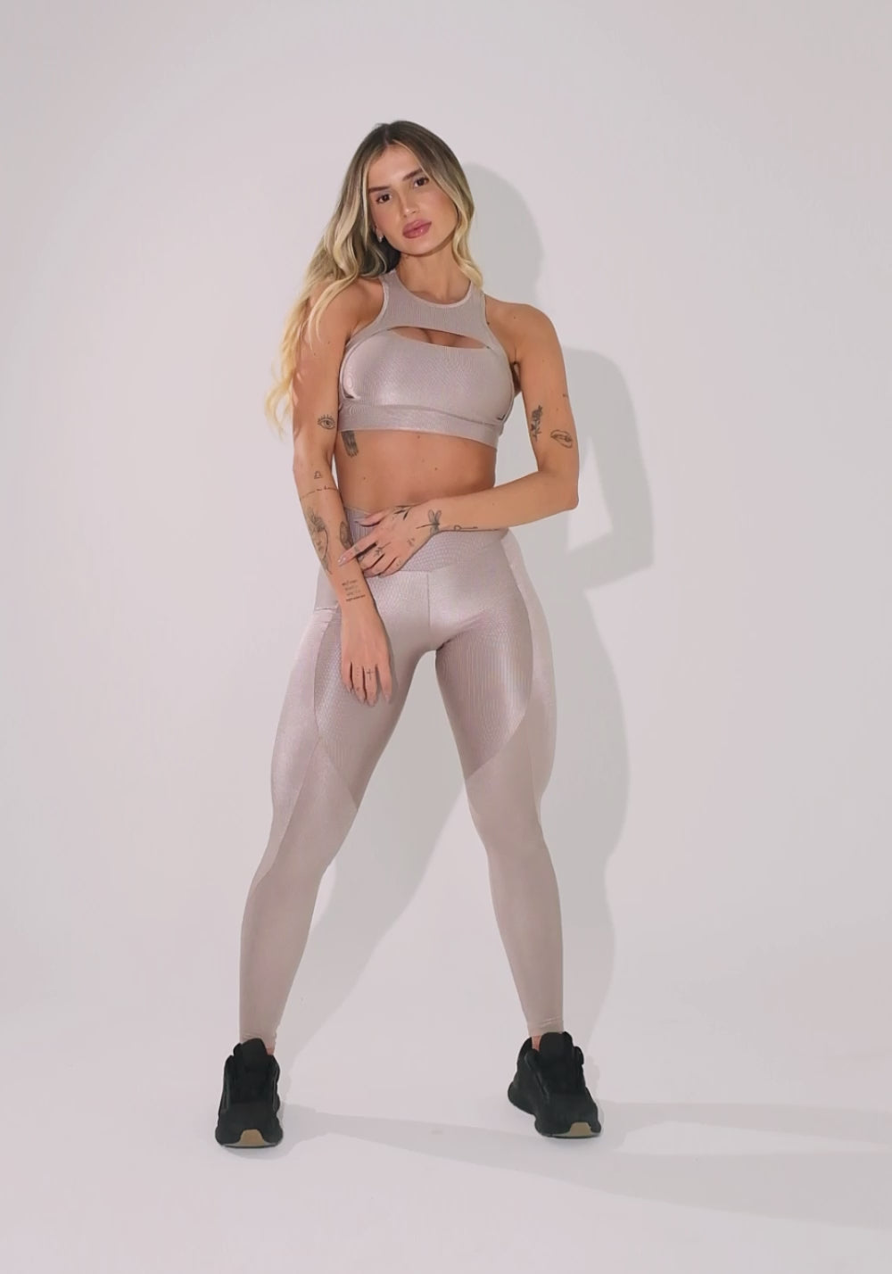Legging Fitness Feminina Nude Canelada Com Recortes Elegance Dlk