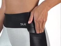 Bermuda Modelo Ciclista Happiness Com Bolso Preta E Prata Dlk