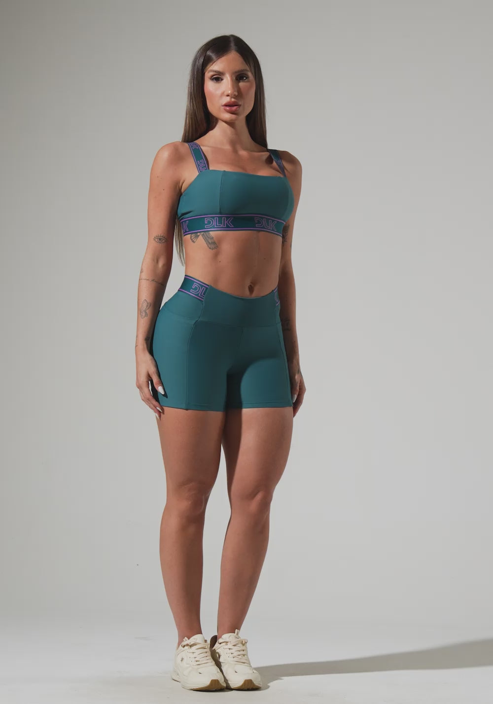 Short Fitness Feminino Com Bolsos E Elástico No Cós Activity Dlk Verde