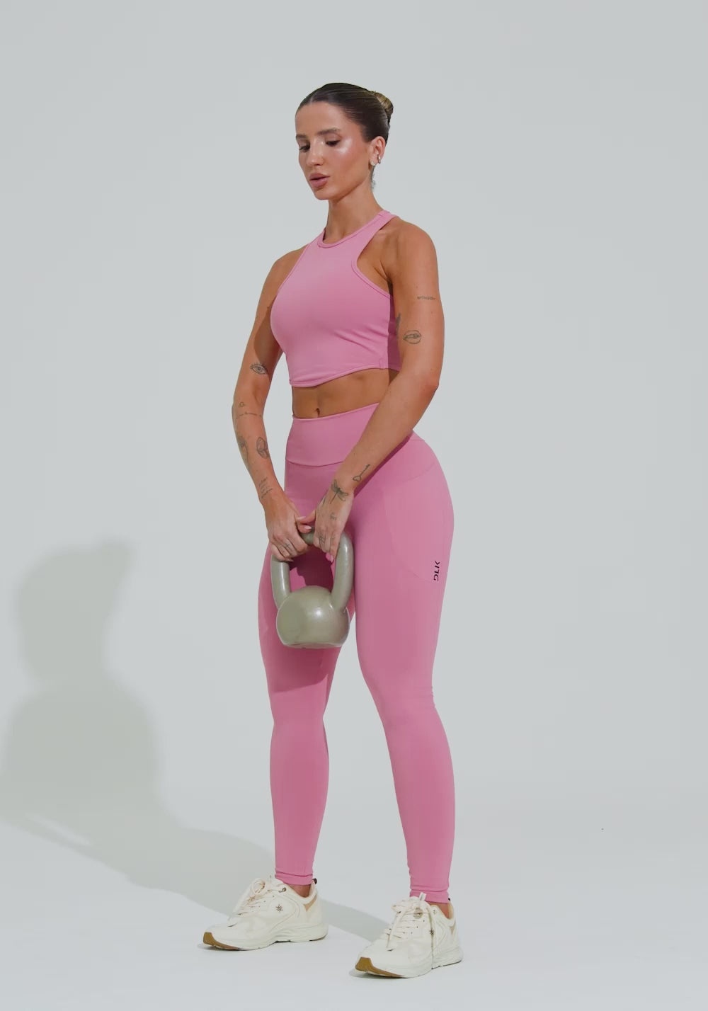 Cropped Fitness Feminino Com Cava Americana Soul Dlk Rosa