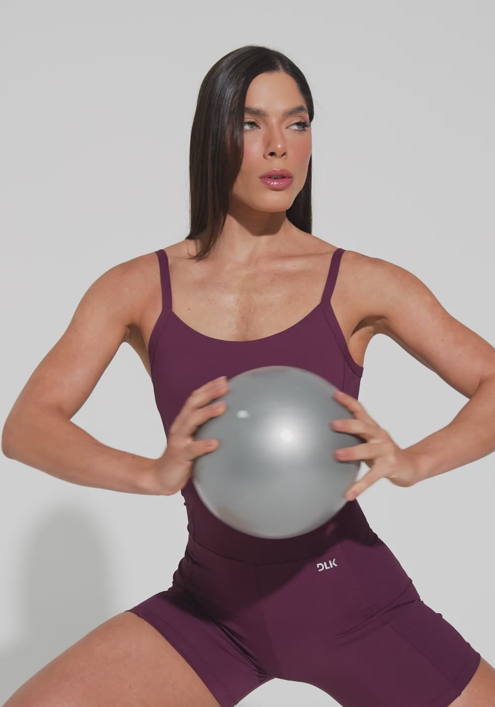 Macaquinho Fitness Feminino Com Lateral Canelada Motion Lines Dlk Vinho