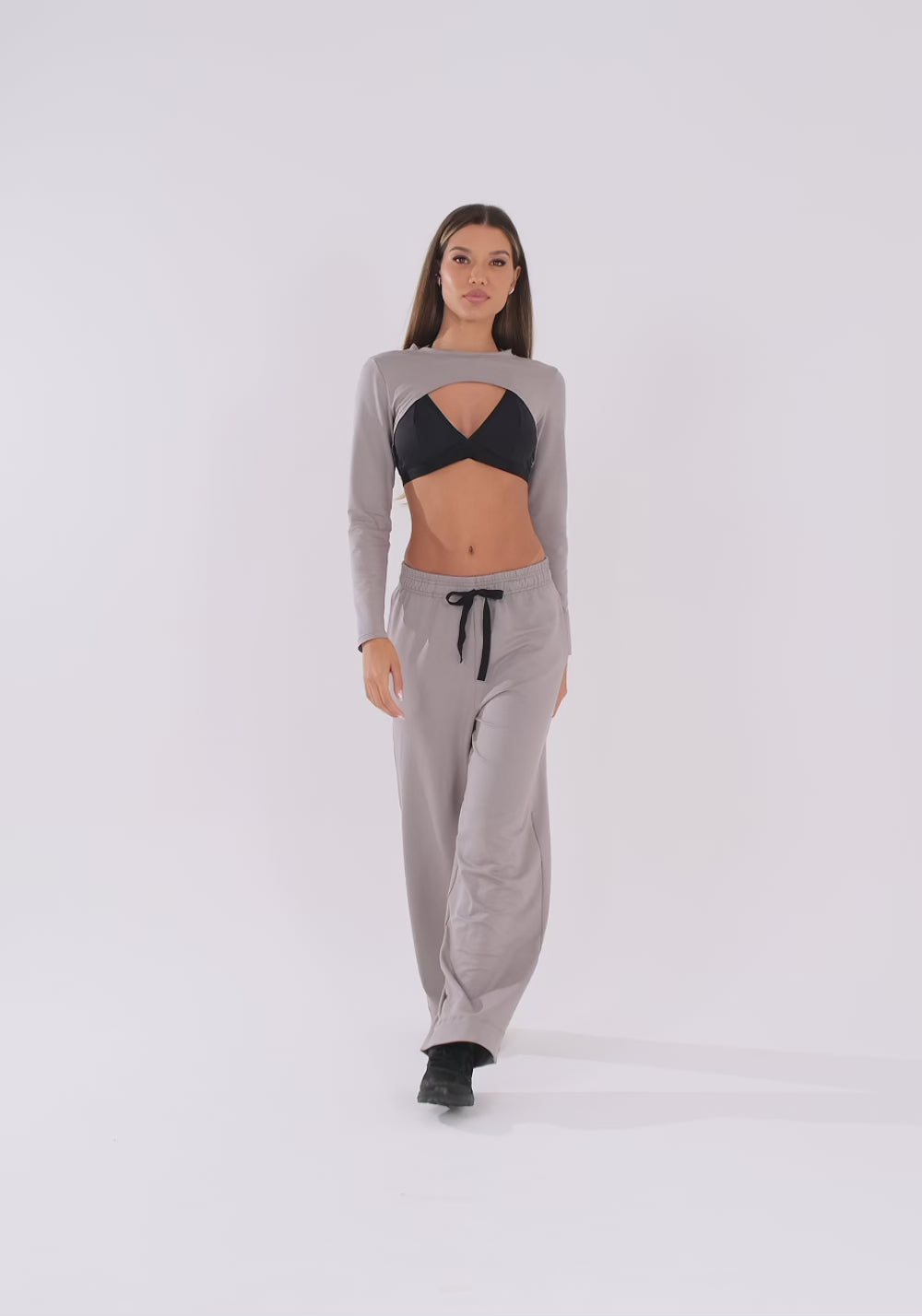 Cropped Bolero Moletinho Cinza Oasis Dlk