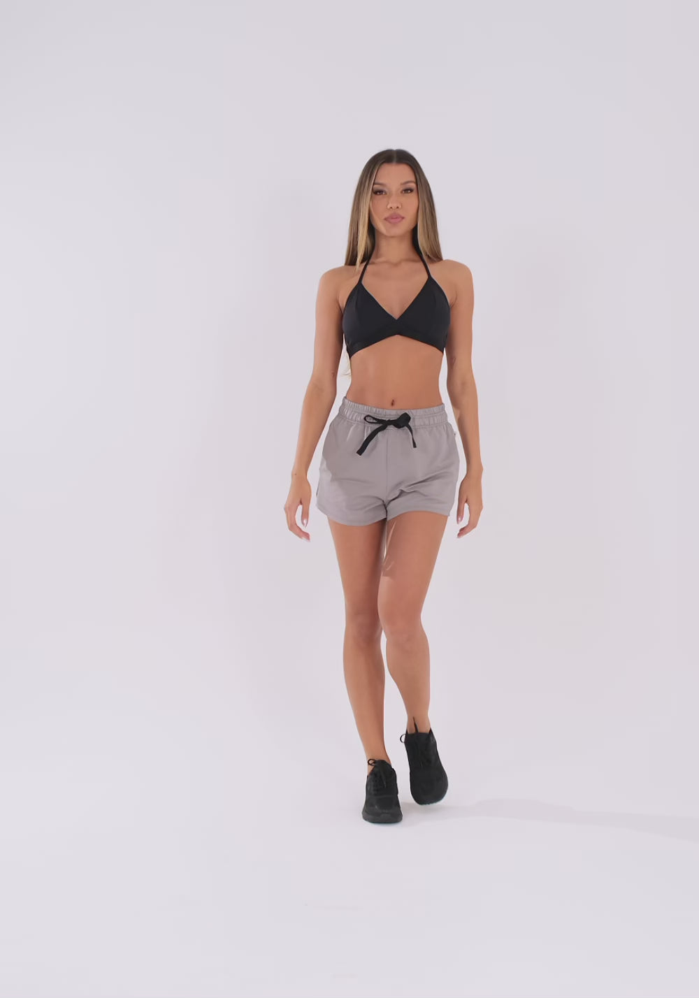 Short Feminino Moletinho Cinza Com Bolsos Oasis Dlk