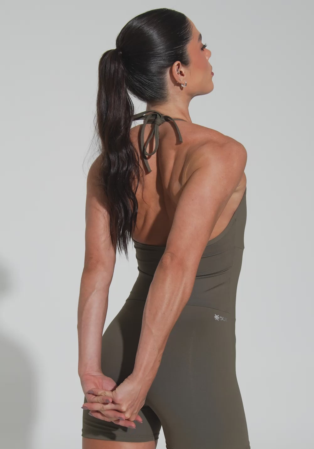 Macaquinho Fitness Feminino com Amarração No Pescoço Verde Básico Dlk