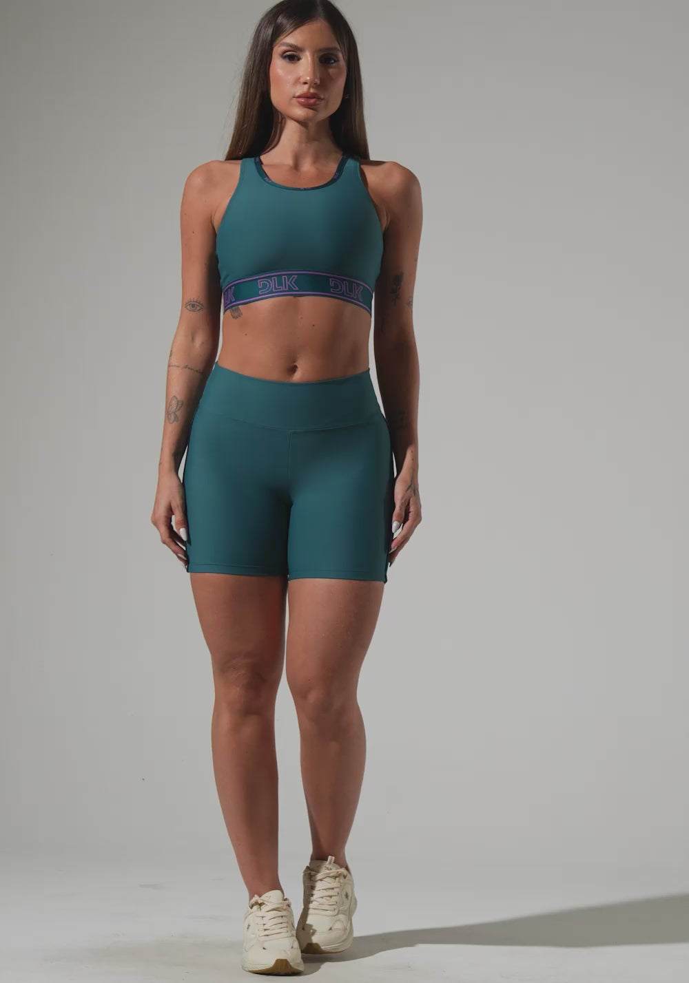 Bermuda Fitness Feminina Com Elástico Estreito Lateral Activity Dlk Verde