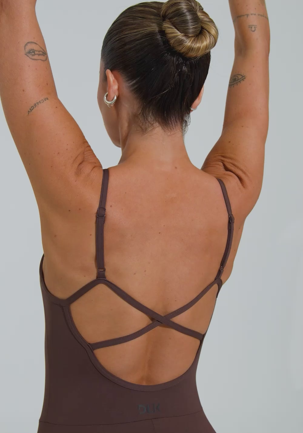 Macacão Fitness Feminino com Alças Reguláveis Soul Dlk Marrom