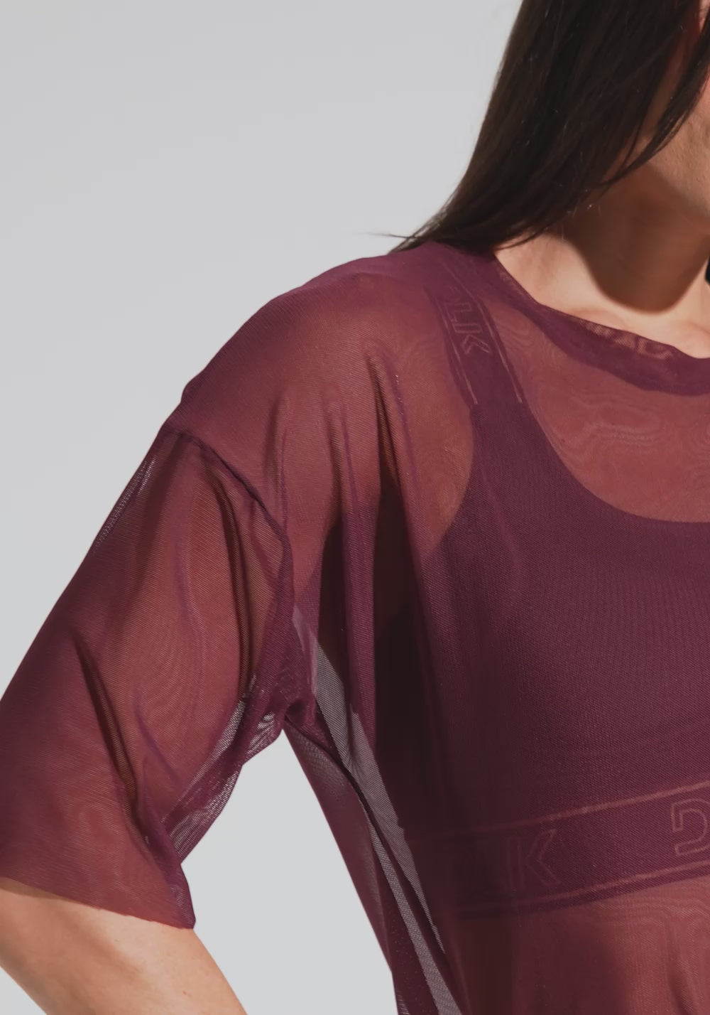 Blusa T-shirt Fitness Feminina De Tule Activity Dlk Vinho