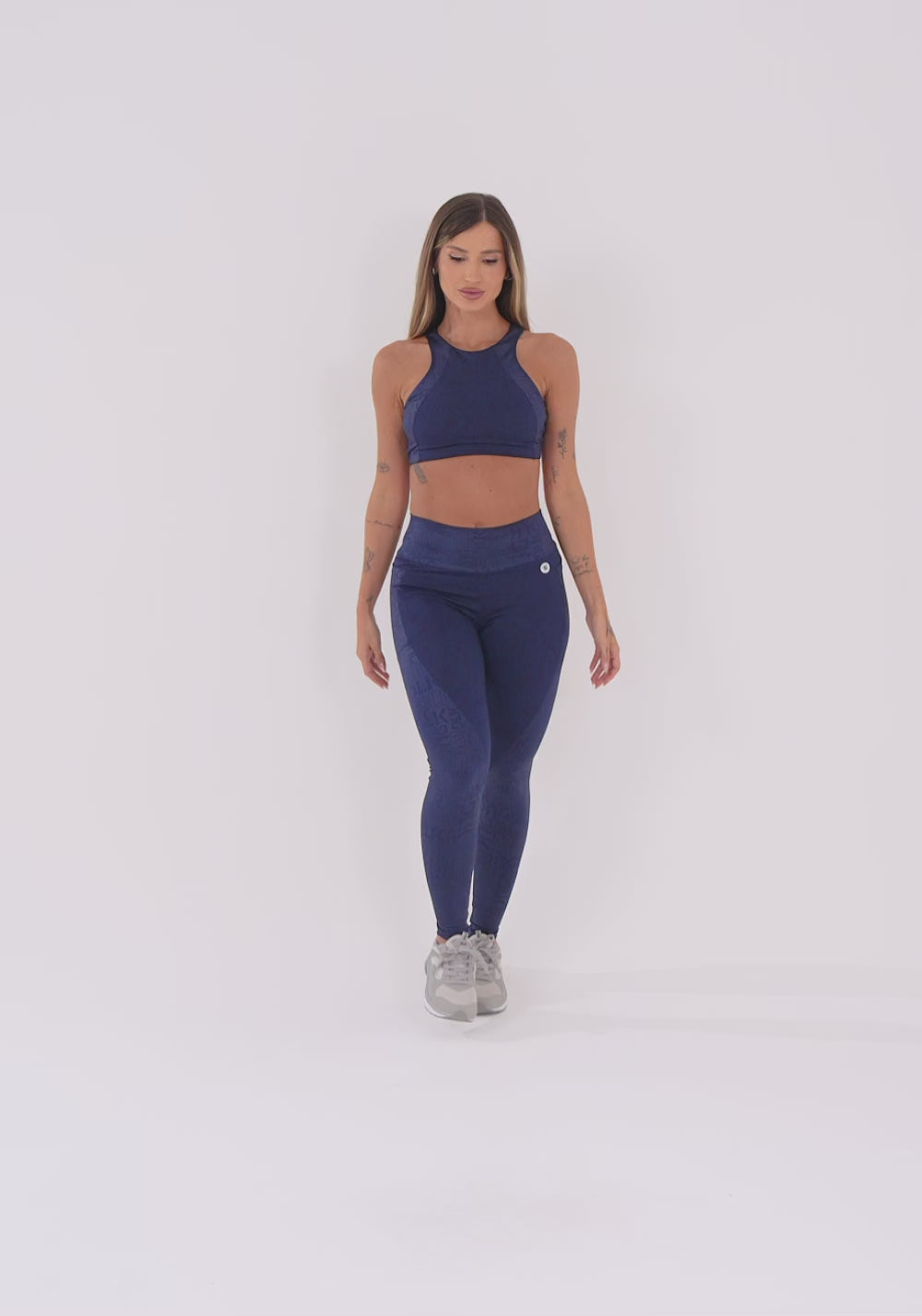 Legging Fitness Feminina Azul Marinho Com Bolsos Logomania Reflections Dlk