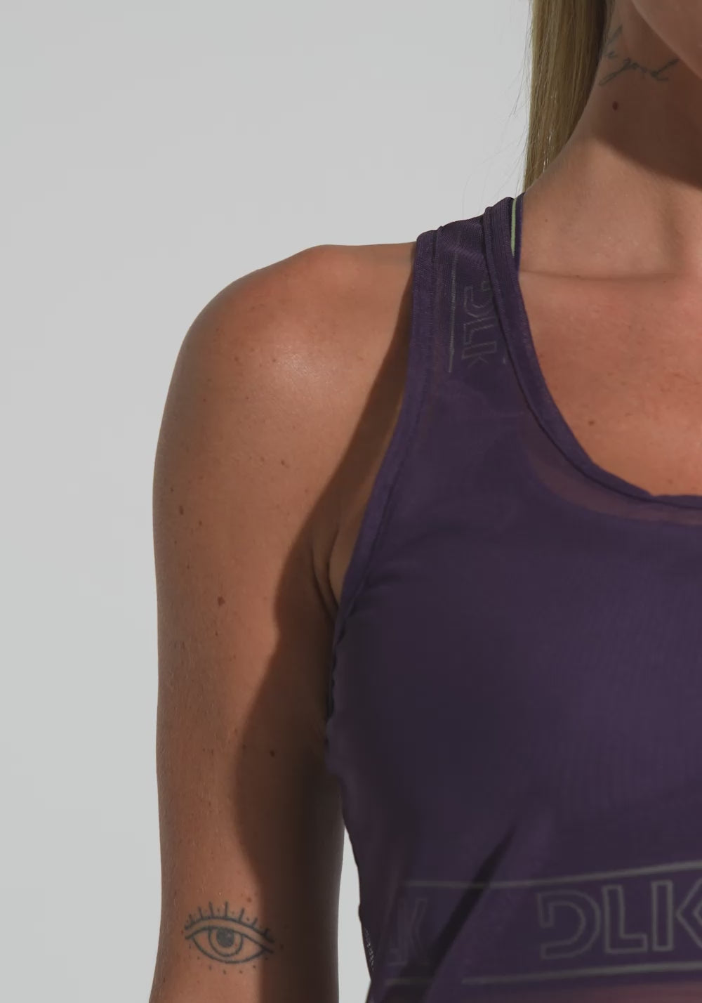 Camiseta Fitness Feminina De Tule Activity Dlk Roxo