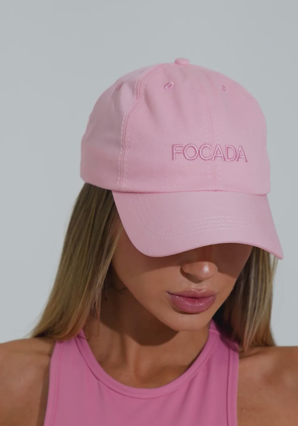Boné Bordado Focada Rosa Dlk