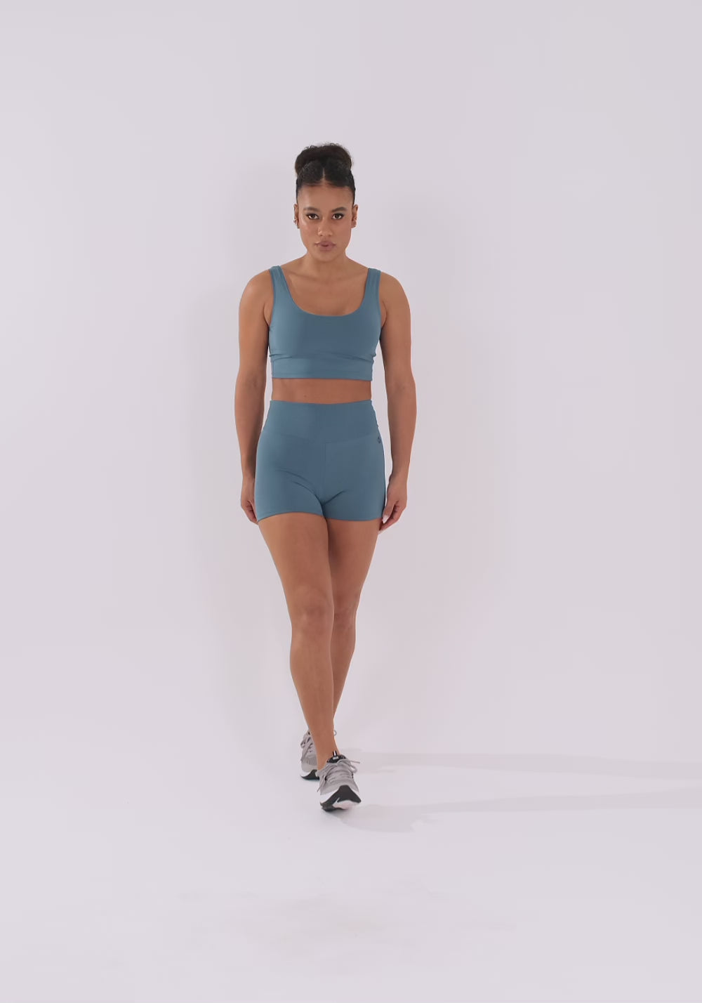 Short Fitness Feminino Azul Com Cós Largo Oasis Dlk