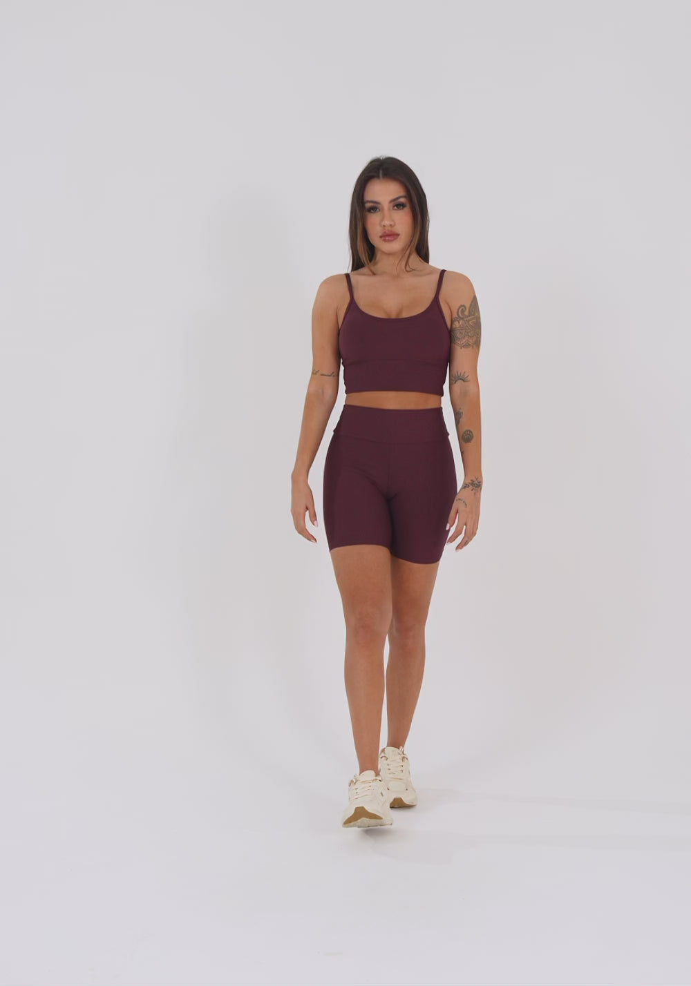 Bermuda Fitness Feminina Vinho Aura Dlk