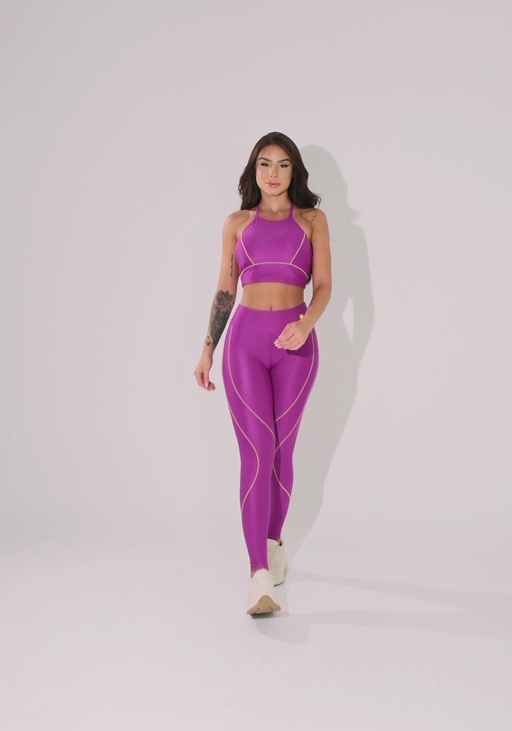 Legging Fitness Feminina Roxo Texturizada com Pesponto Elegance Dlk