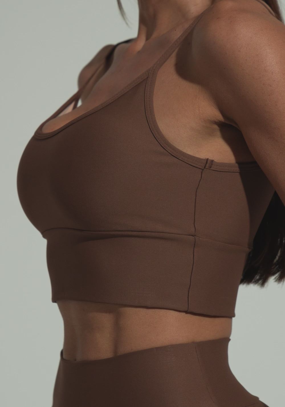 Top Fitness Feminino Marrom Com Bojo Aura Dlk