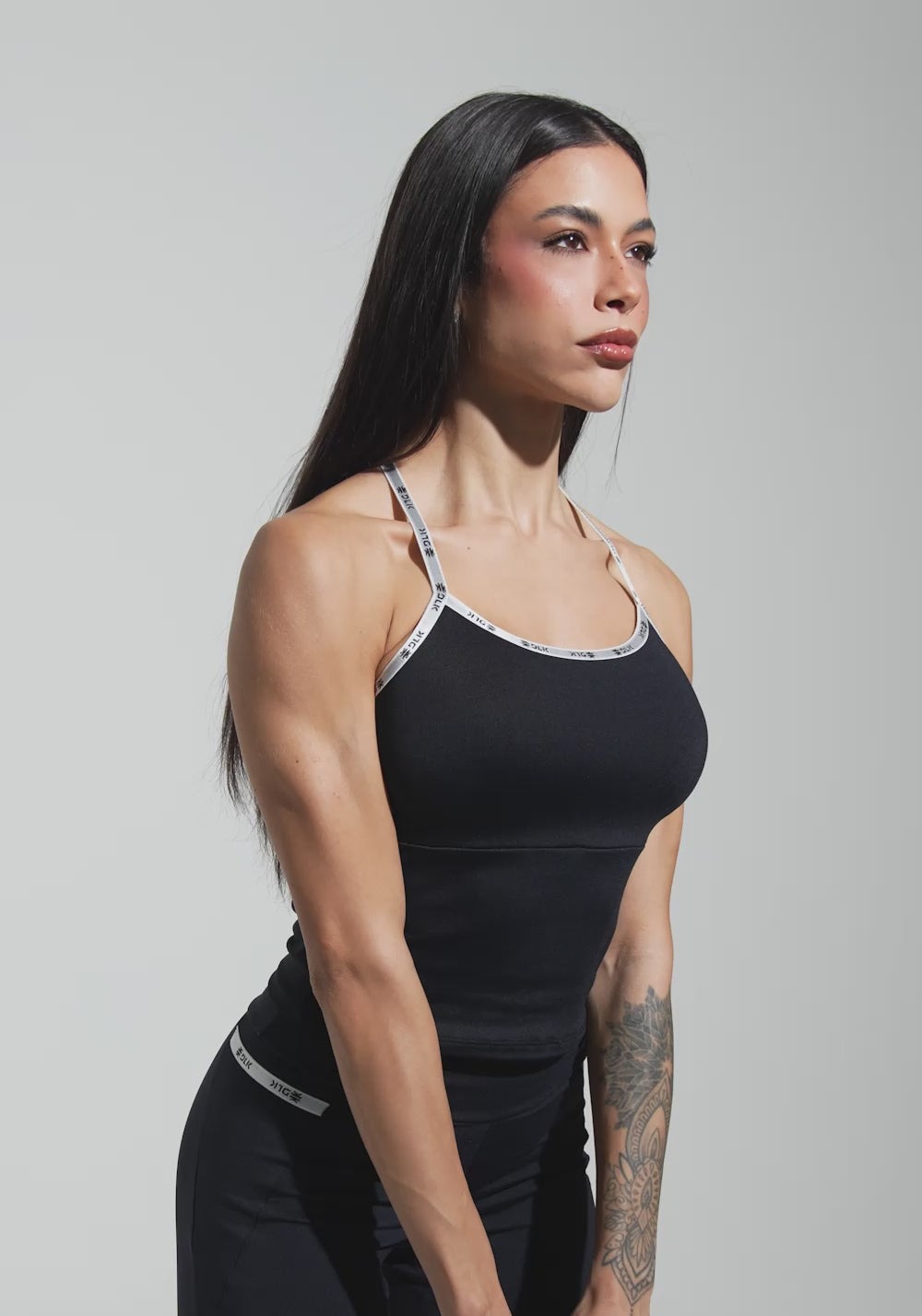Camiseta Fitness com Alças de Elástico Athletic Dlk Preto