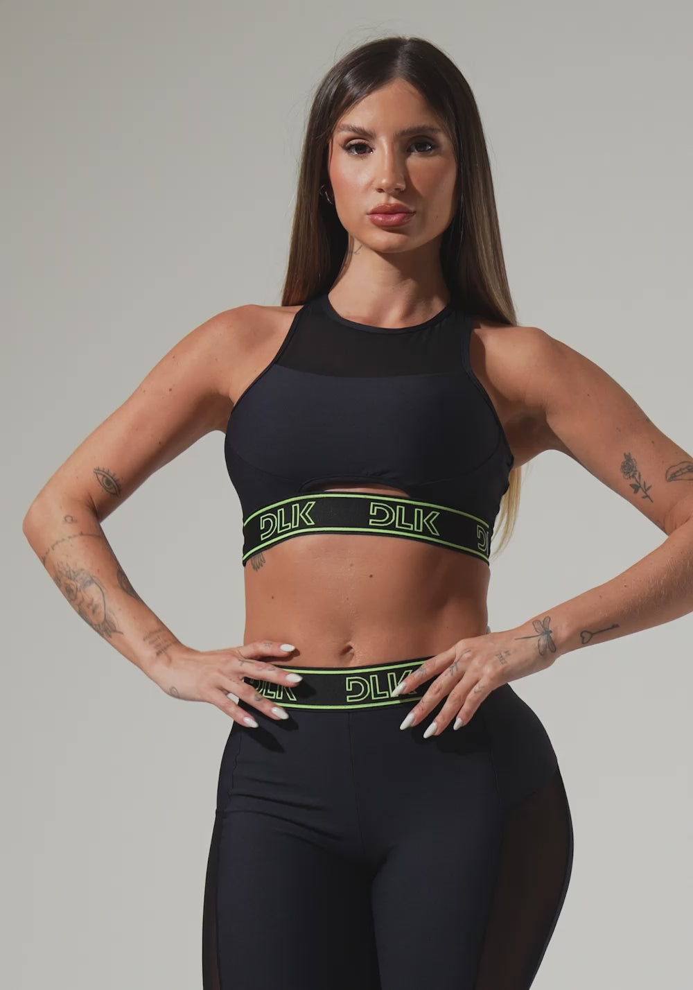 Top Fitness Feminino Com Elástico Na Base E Tule Activity Dlk Preto