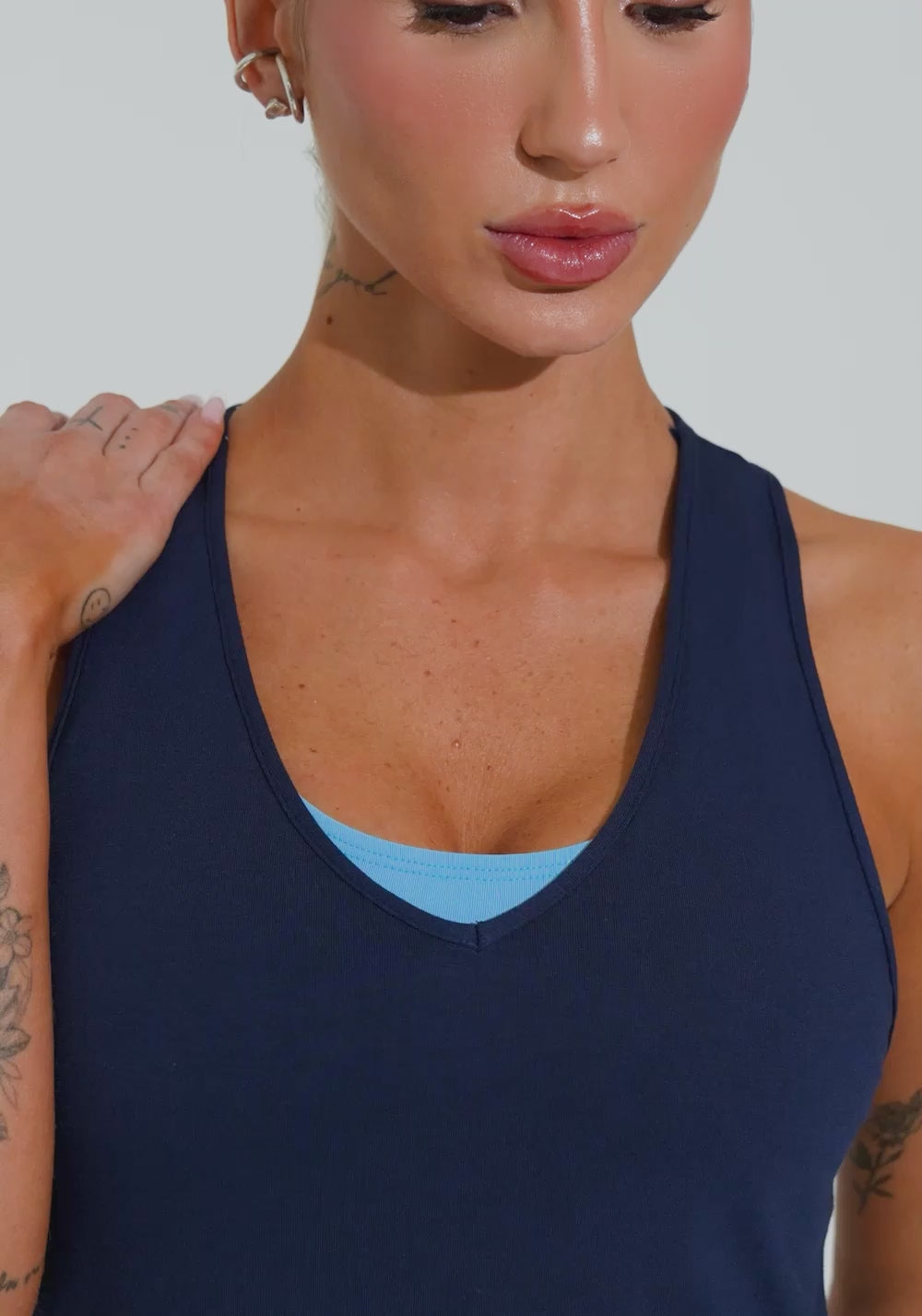Camiseta Fitness Feminina Modelo Nadador Soul Dlk Azul Marinho