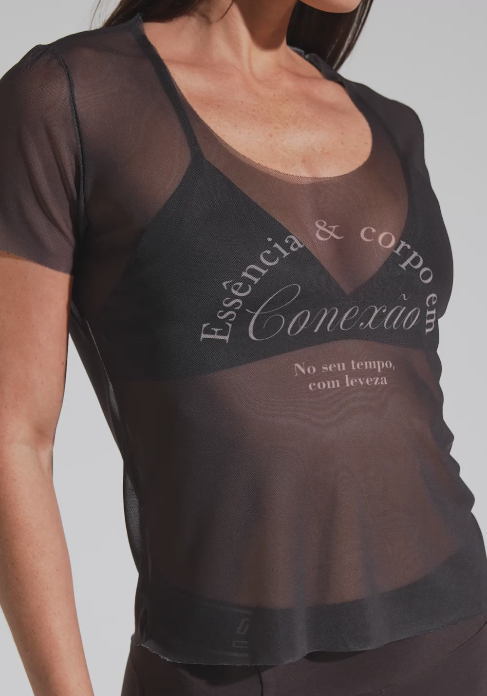 Blusa Baby Look Feminina de Tule Estampada Conexão Activity Dlk