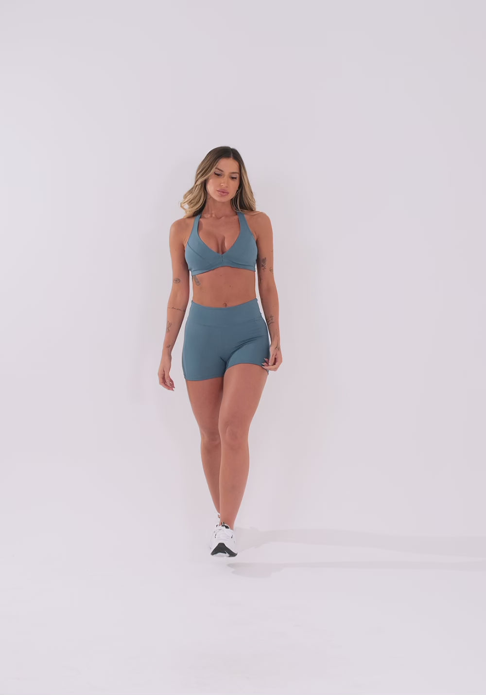 Top Fitness Feminino Nadador Azul Oasis Dlk