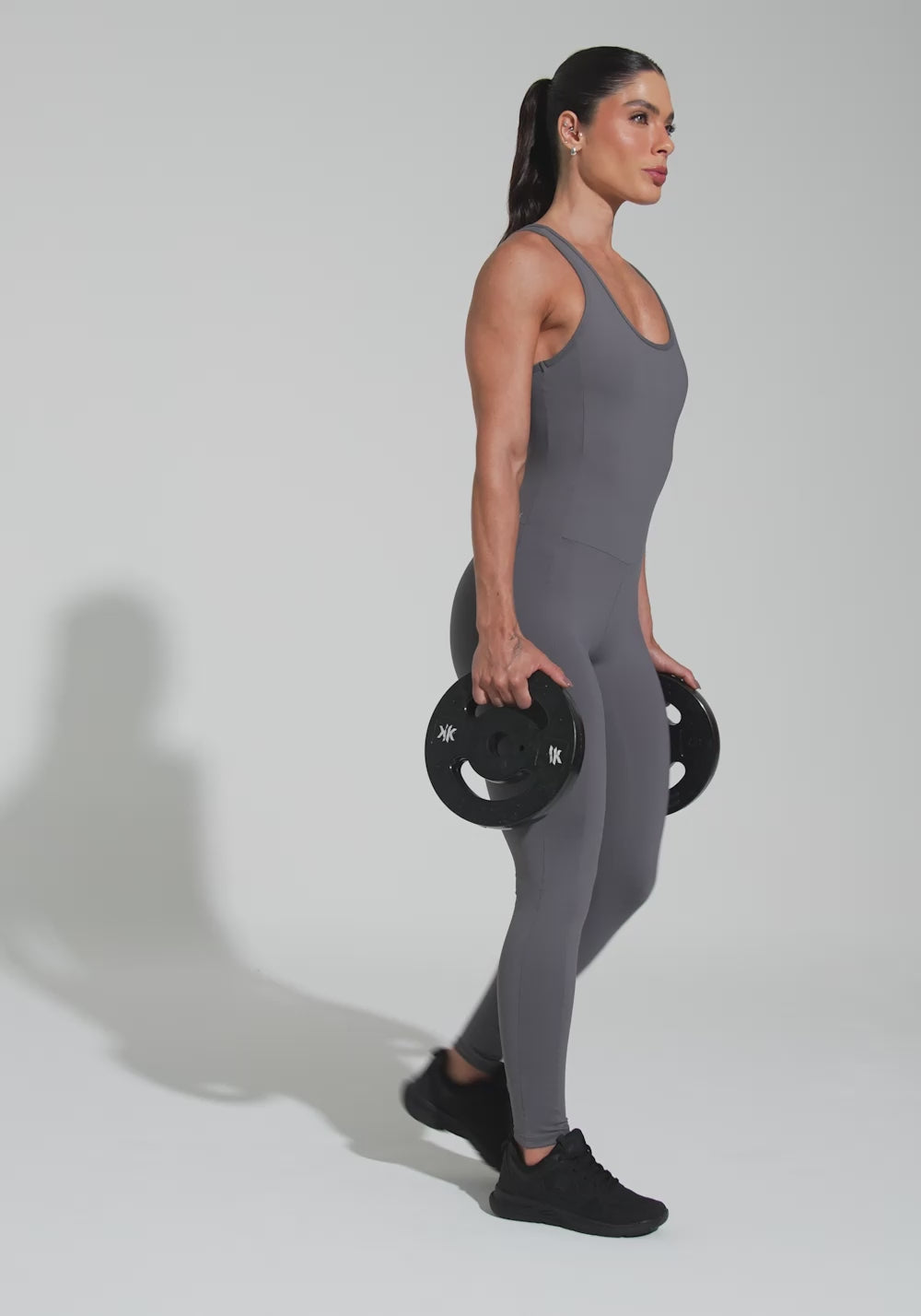 Macacão Fitness Feminino Cinza Básico Dlk