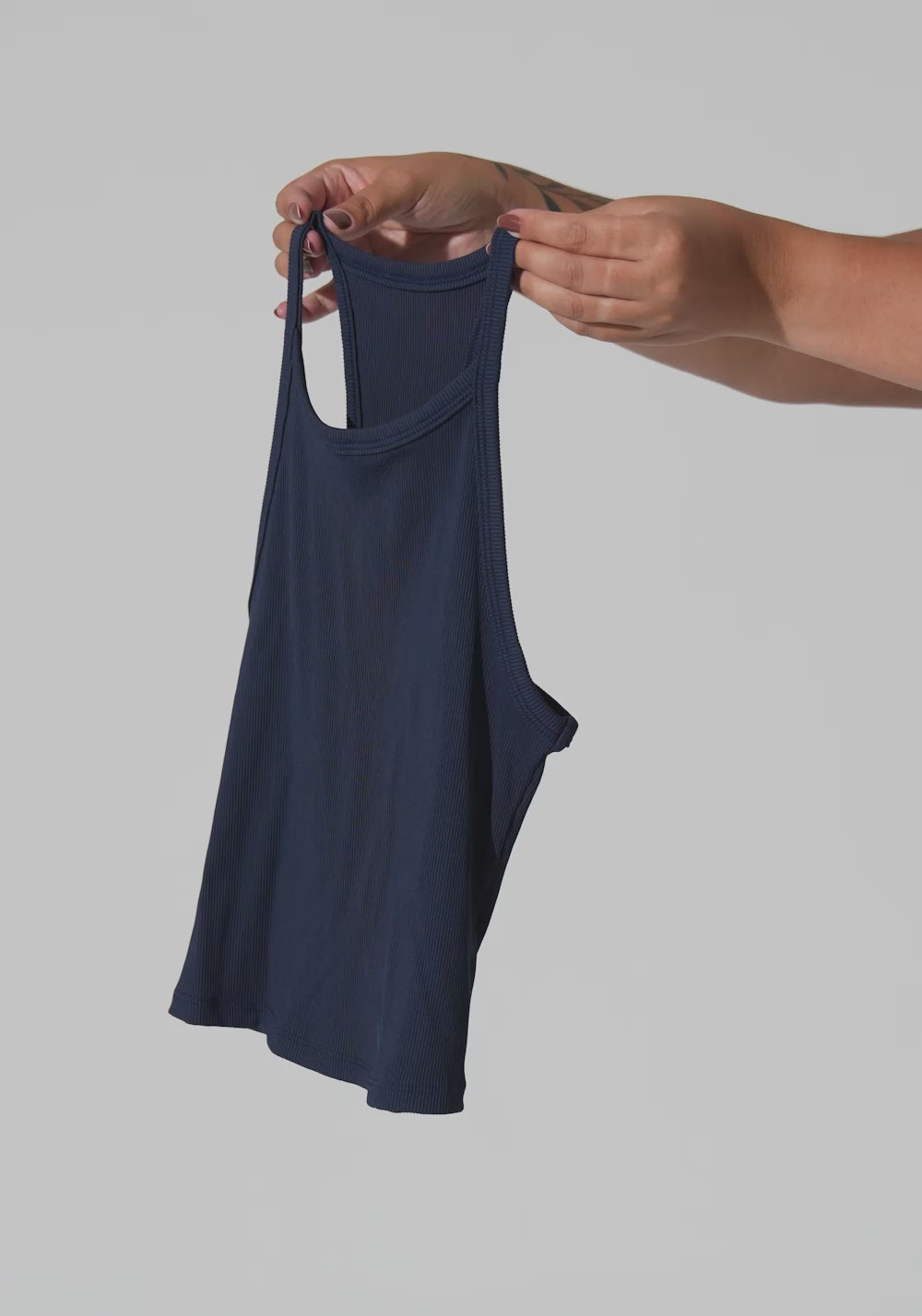 Camiseta Feminina Nadador Canelada Motion Lines Dlk Azul Marinho